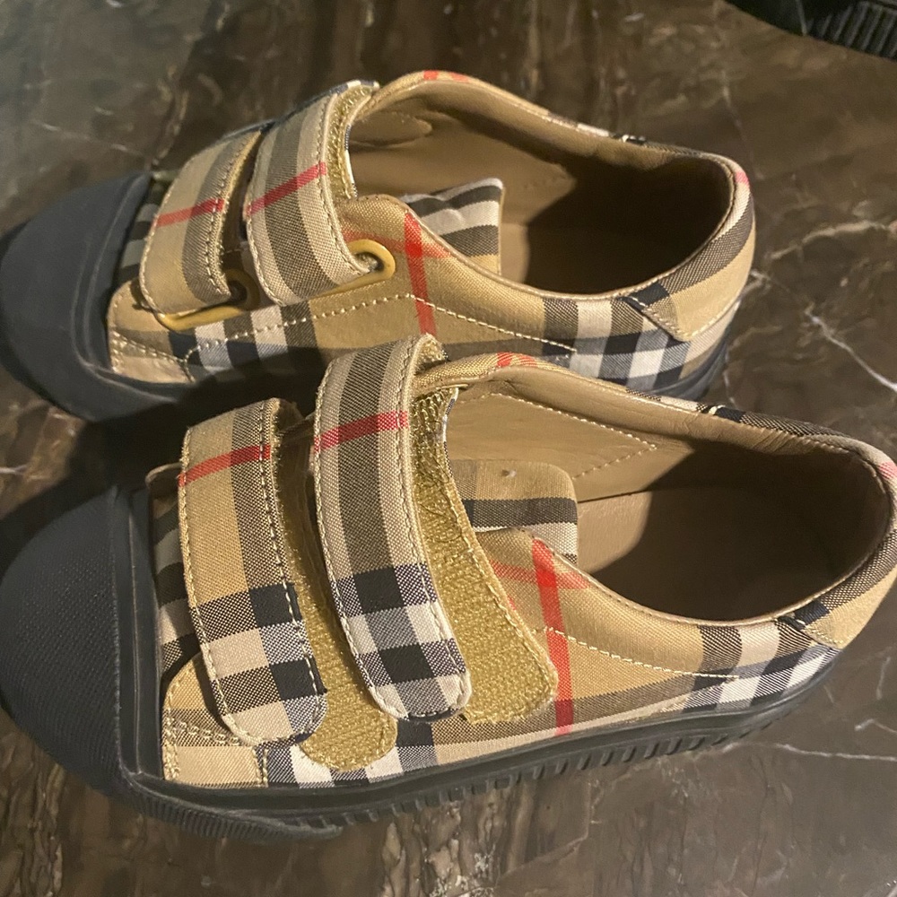 Toddler Burberry Shoes